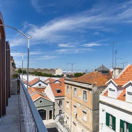 Artsy 3bdr Duplex By Lovelystay Apartament Lizbona