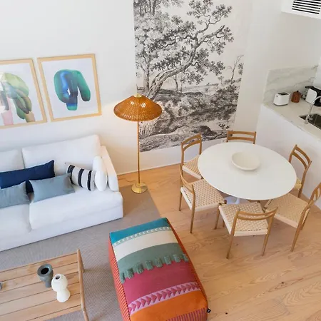 Apartamento Artsy 3bdr Duplex By Lovelystay