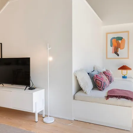 Apartamento Artsy 3bdr Duplex By Lovelystay *
